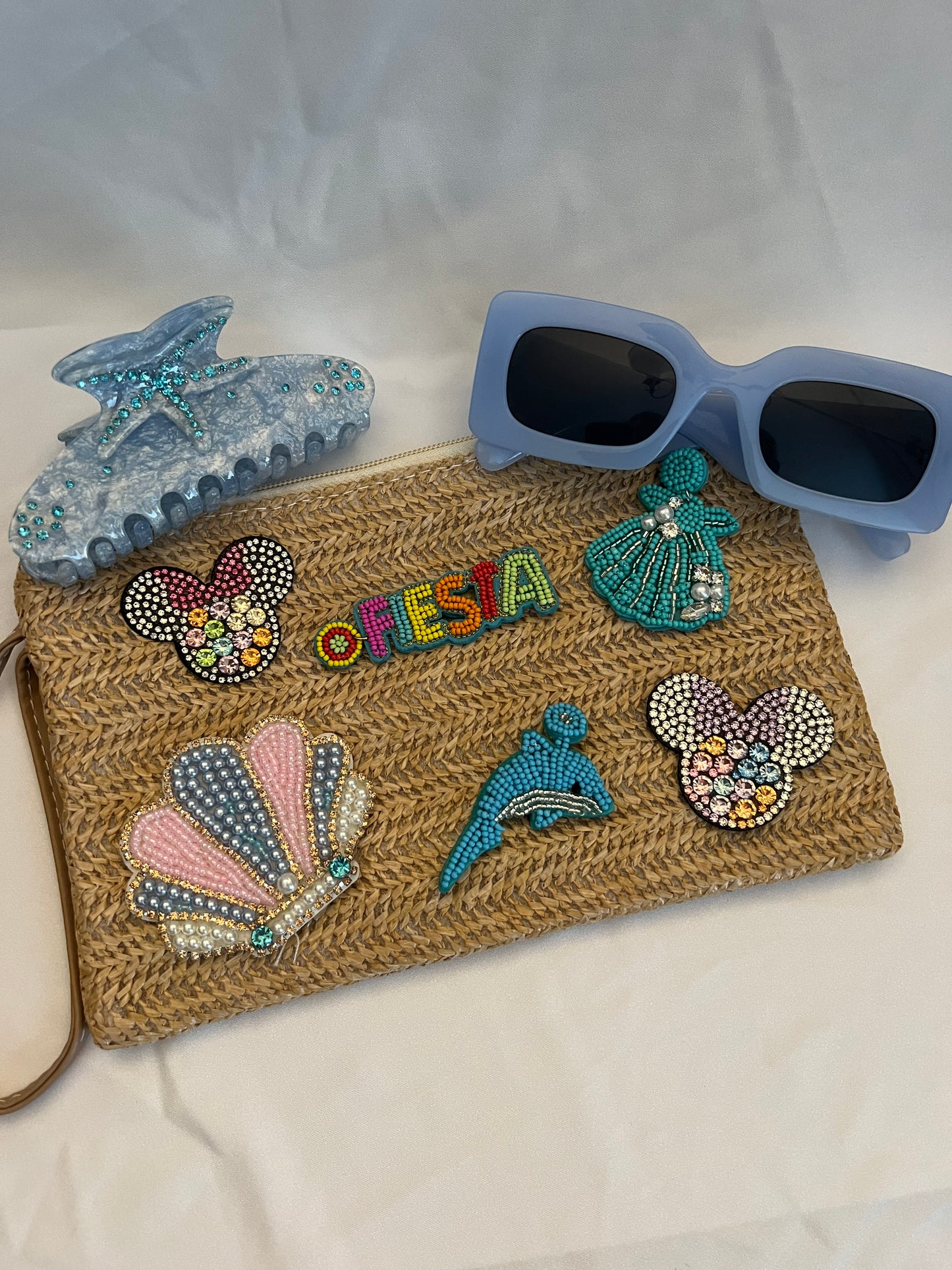 Straw charm bag Disney