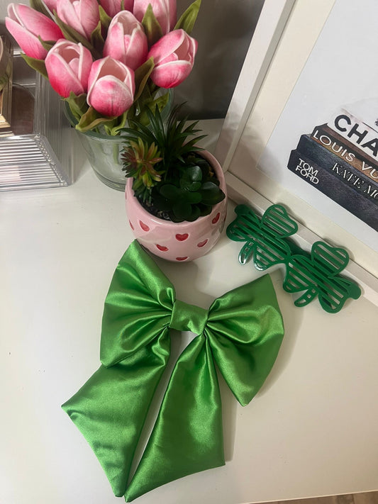 Green satin bow