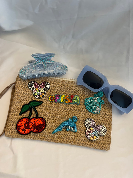 Straw charm bag Disney edition