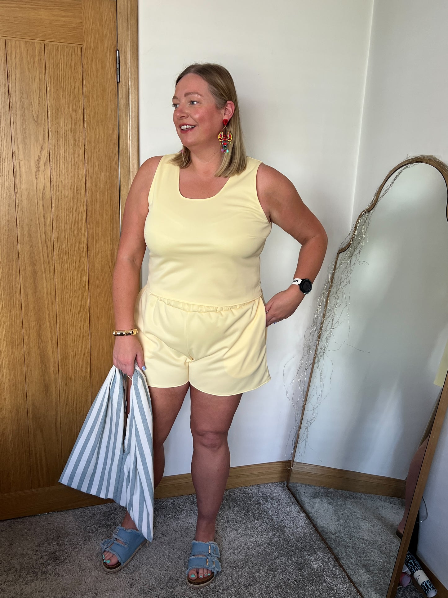 Lemon shorts