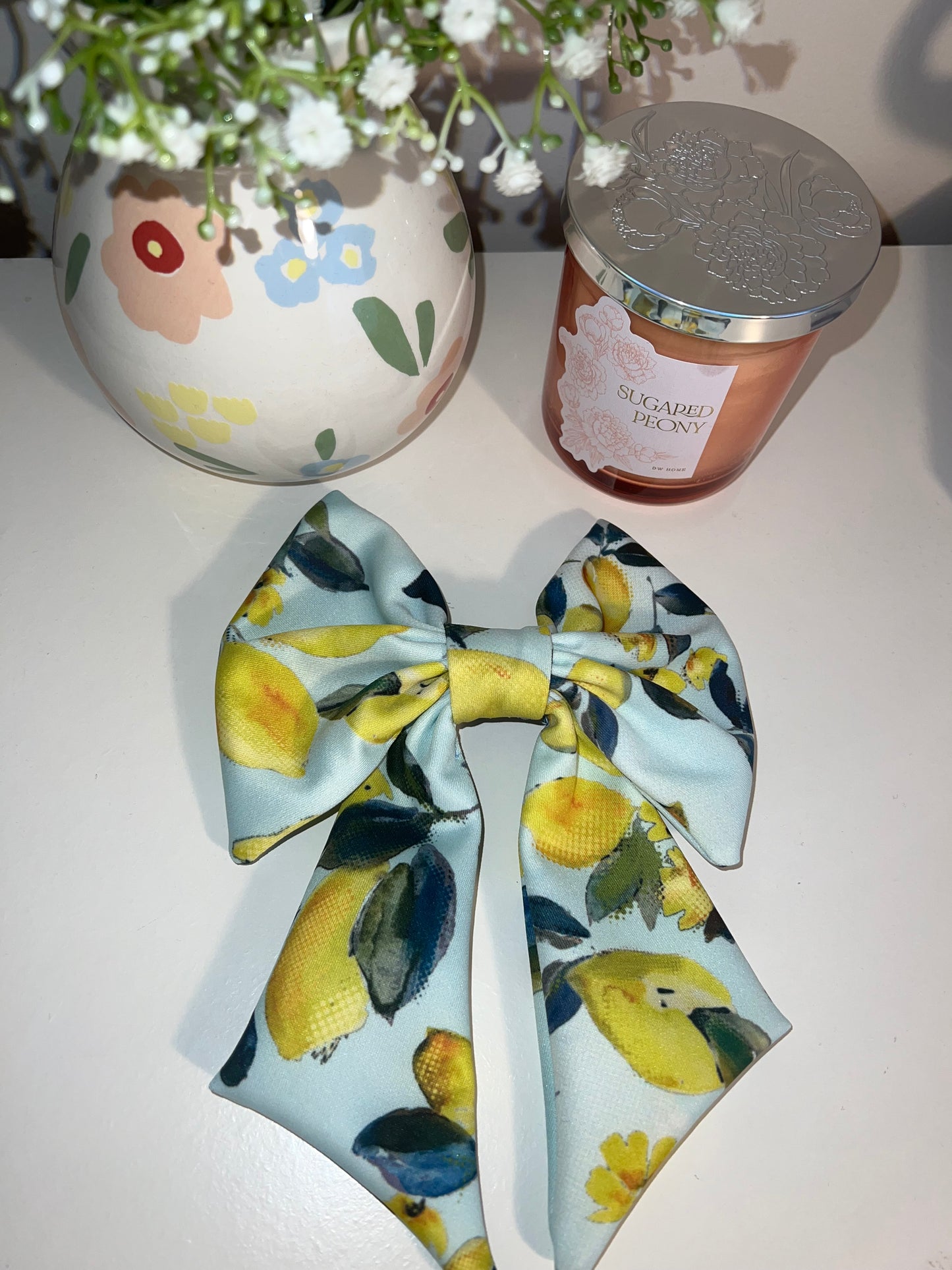 Lemon print bow