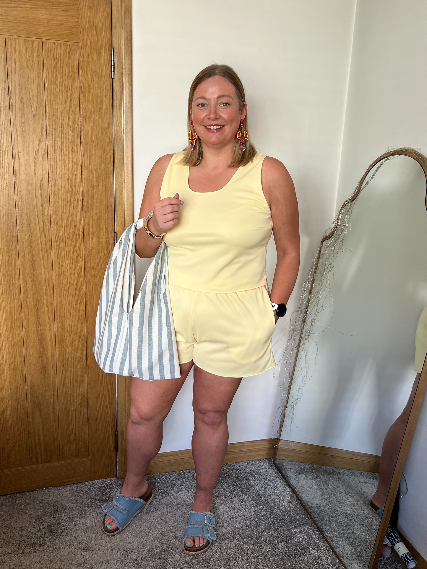 Lemon shorts